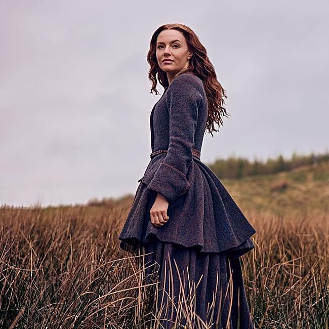 Harriet Slater como Ellen MacKenzie en una imagen de la primera temporada de Outlander: sangre de mi sangre.