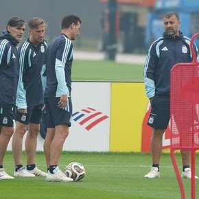 Por qué se demora el anuncio de los amistosos de la Selección en la próxima fecha FIFA