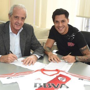 Enzo Pérez recordó el detalle que lo emocionó durante su primer día en River: "Lo hice..."