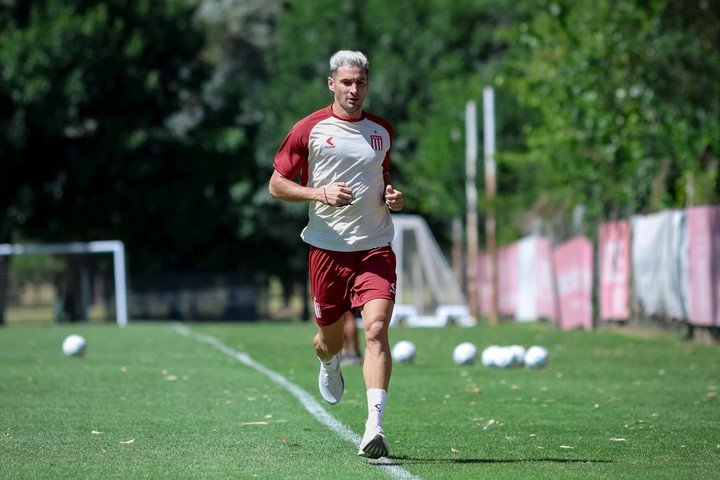 Lucas Alario. Prensa Estudiantes