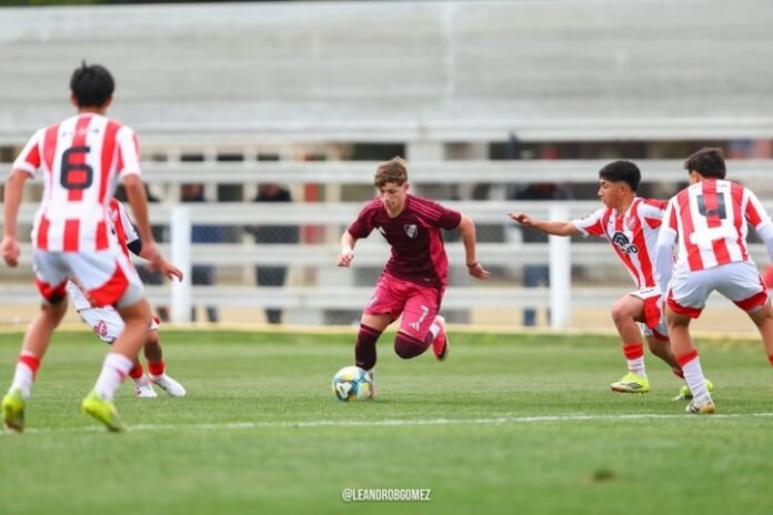 Tiene 15 años y es el máximo goleador entre todas las categorías Juveniles de AFA: quién es Heraldo Fiorotto, una de las joyas de River