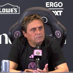 Hoyos habló sobre Messi: "El don se lo dio Dios", "es un jugador irrepetible" y su autocrítica por los resultados