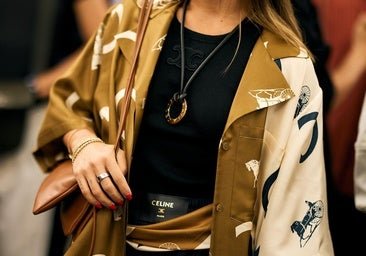 Cómo combinar joyas de plata y dorado: el truco de estilo que ya confirman las celebrities