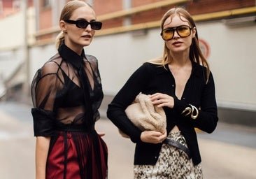 Tres tendencias de otoño que salen y tres que entran, según un estilista: «Se veía que iba a ser una moda pasajera»