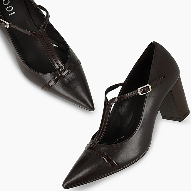 Zapatos de Lodi (179 euros).