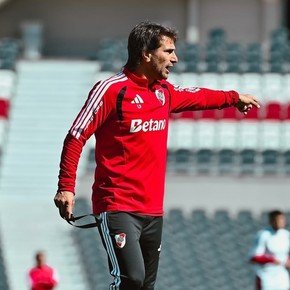 Los dos talentos de River que Ponzio evalúa juntar para jugar ante Belgrano