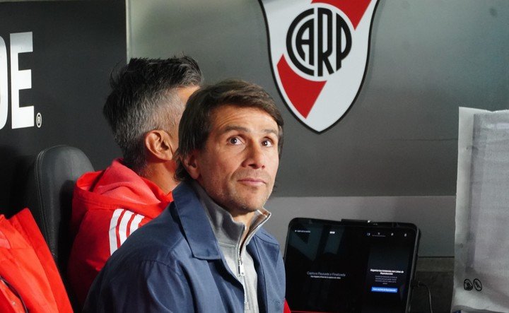 Ponzio, con la mira en las dos tablas (Marcelo Carroll). 