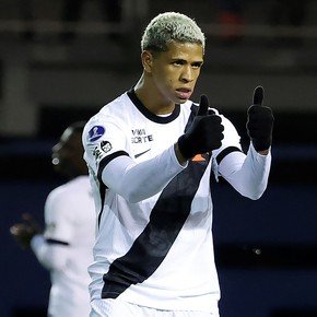 A dos días de la semi con Boca: un jugador de Vasco chocó y no viajará a Buenos Aires