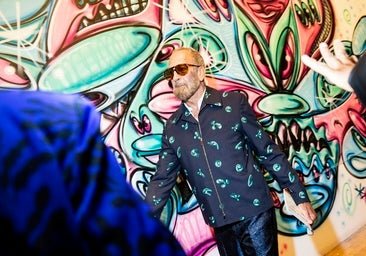Quién es Kenny Scharf, el pupilo de Warhol y pintor favorito de Borja y Blanca Thyssen que expone este otoño en Madrid