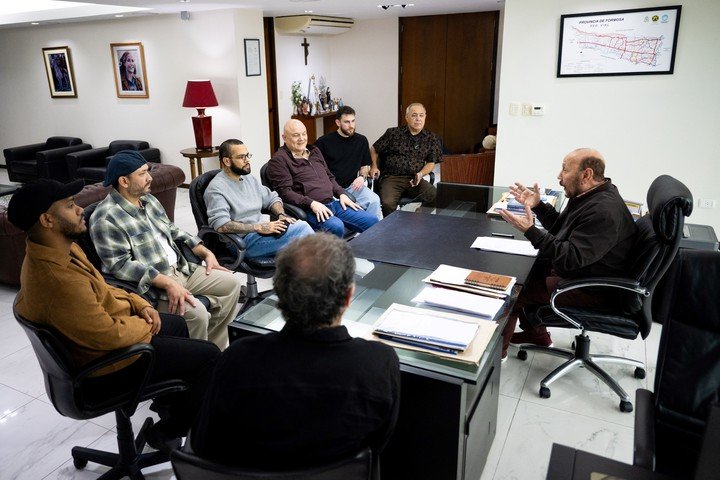 Dani Alves se reunió con Gildo Insfrán, gobernador de Formosa. (Foto: X/@gildoinsfran)