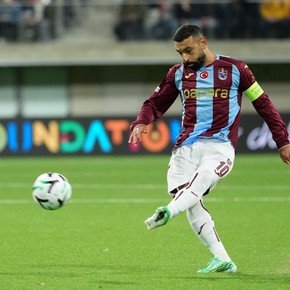 Las perlitas en el regreso de la Conference League: gol olímpico, errados, un sablazo de Salah y todos los argentinos