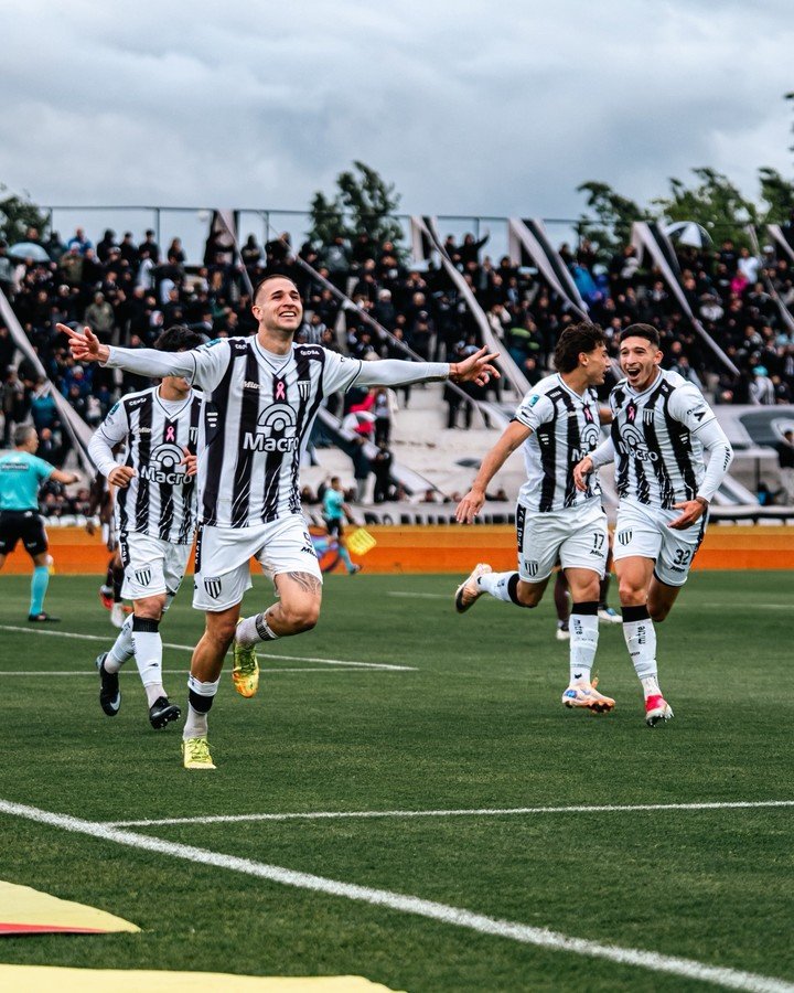 Módica acumula 10 goles en el campeonato.