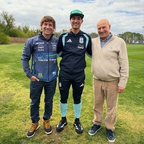 El encuentro de Scaloni con su ídolo del TC: regalos y una invitación especial