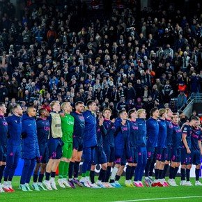 Volvió a jugar la Champions después de 34 años y tiene dos entrenadores: el sorpresivo equipo que le empató 3-3 al Bayern Munich