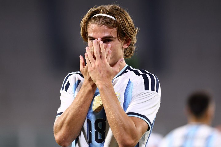Nico Paz, la cara de la renovación (EFE/Ivana Maritano).
