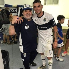 Tijanovich con Olé: del "Maradona era muy feliz con los jugadores" al "agradecerle lo que hizo por mí"
