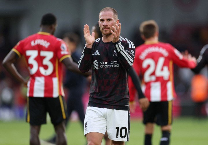 Alexis Mac Allister contra Brentford (REUTERS).