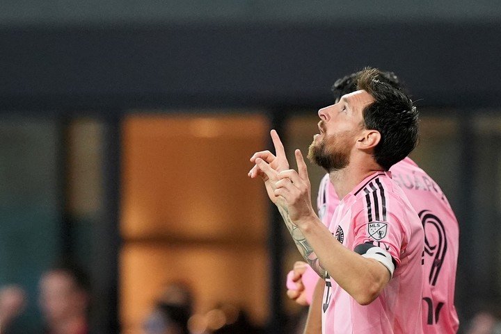 Leo viene de hacer dos goles con Inter (AP Photo/Rebecca Blackwell).