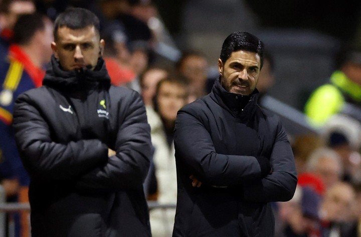 Arteta y una cara que lo dice todo (REUTER). 