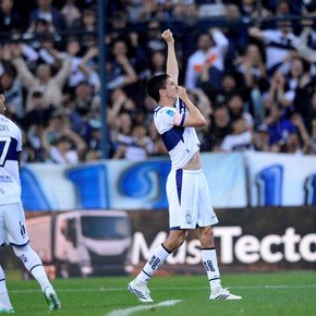 Con un Nacho determinante, Gimnasia se quedó con un triunfazo ante Sarmiento y sueña con la Libertadores