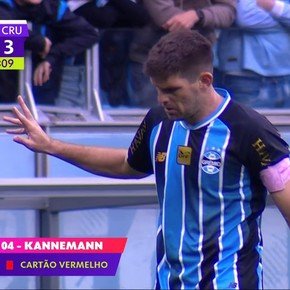 Video: Kannemann acusó que robaban y lo echaron