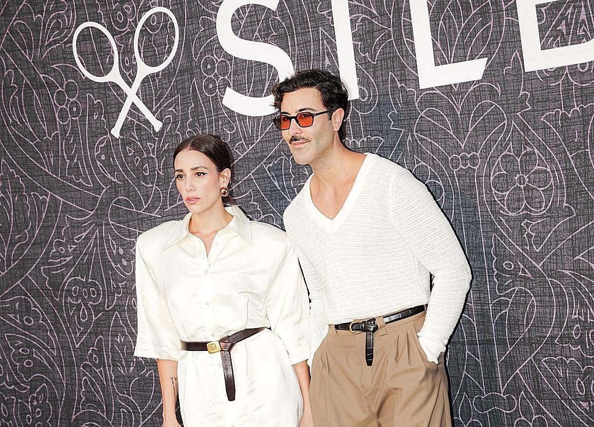 Imagen principal - Invitados y modelos en el desfile de Silbon.