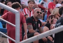 Verón a fondo: «¿Quién cree en el arbitraje?» y ¿un café con Chiqui Tapia?