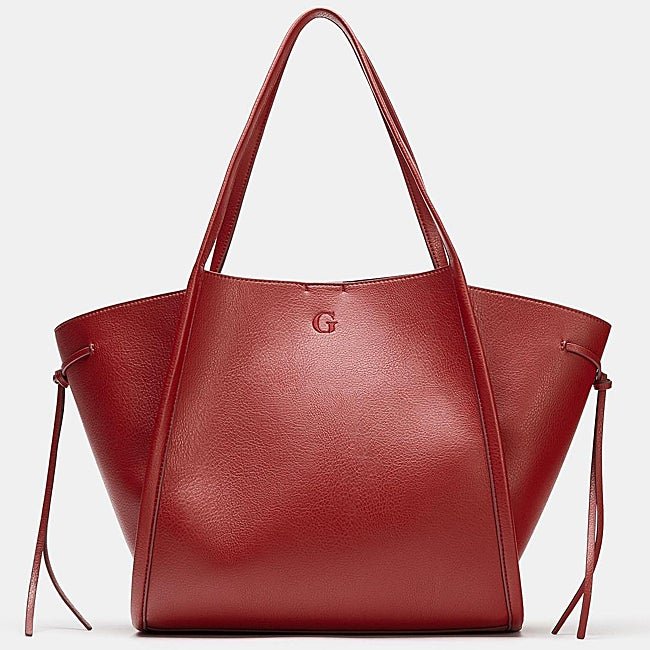Bolso rojo Zara (35,99 euros)