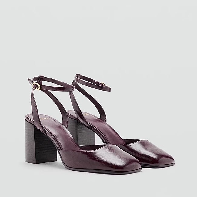 Zapatos burdeos de Mango (39,95 euros)